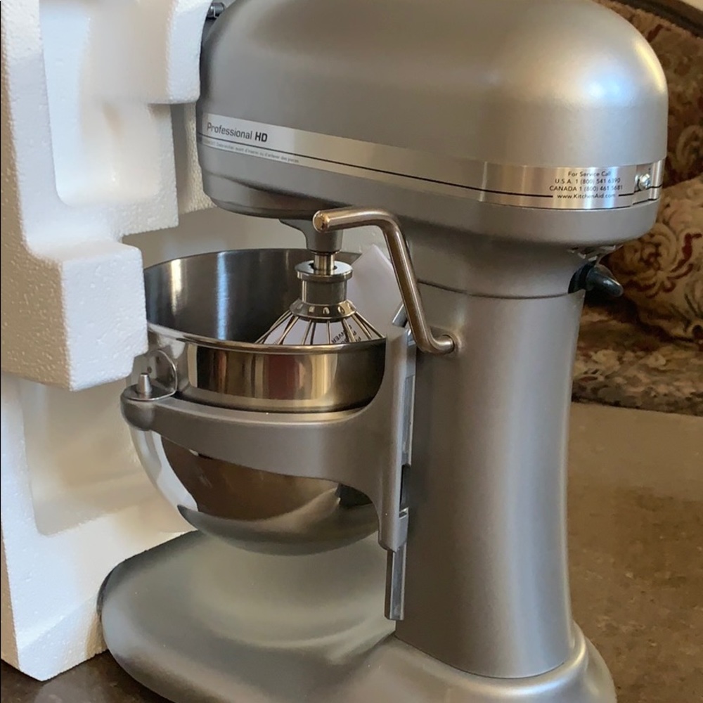 This is a kitchen aid mixer